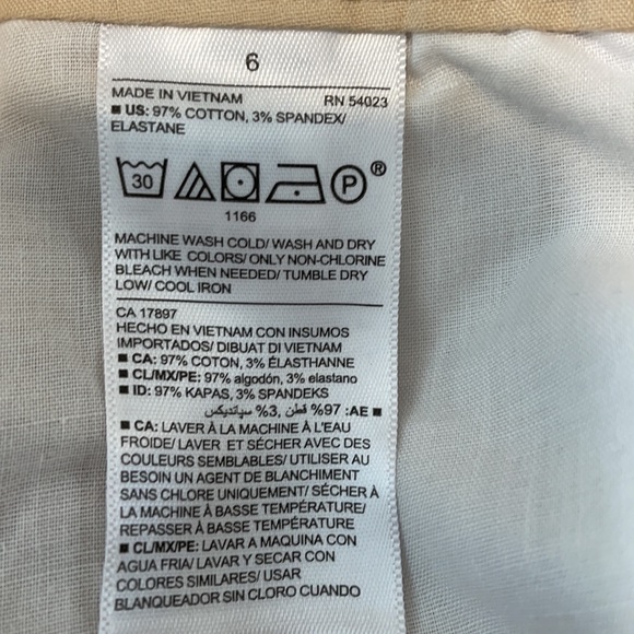 Khaki Old Navy Shorts Size 6 - Picture 5 of 5